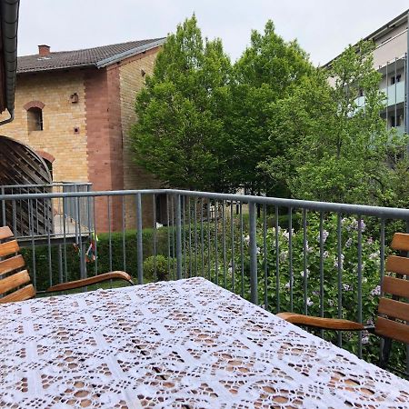 Apartment In Landau Stadtoase ลันเดาอินแดร์ฟัลซ์ ภายนอก รูปภาพ